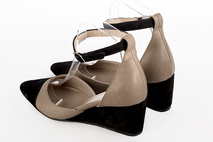 Matt black and bronze beige women's open side shoes, with a strap around the ankle. Tapered toe. Medium wedge heels. Rear view - Florence KOOIJMAN